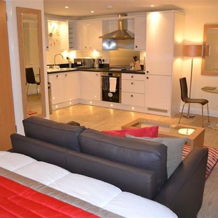 House Of Fisher - Central Point Basingstoke Exterior foto