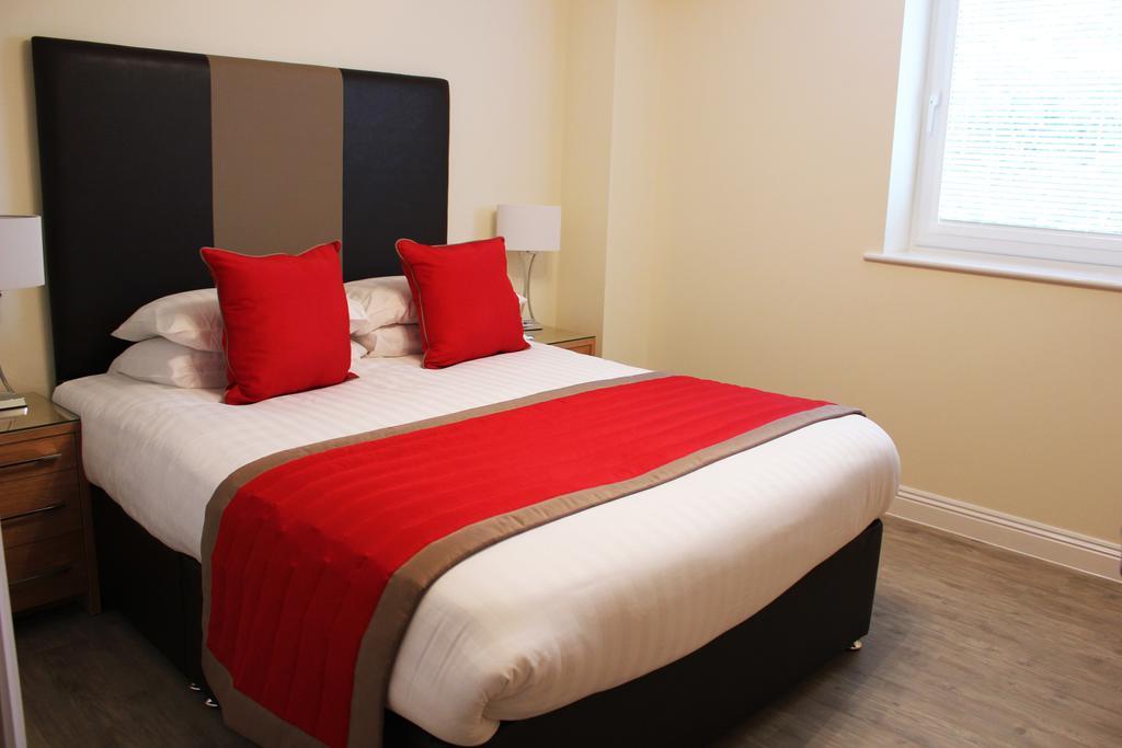 House Of Fisher - Central Point Basingstoke Habitación foto